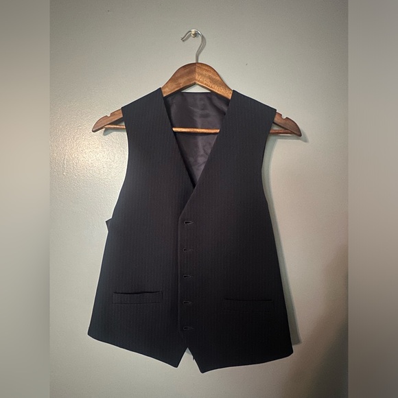 Men’s magic stretch navy pinstriped 3 piece suit - Picture 2 of 7